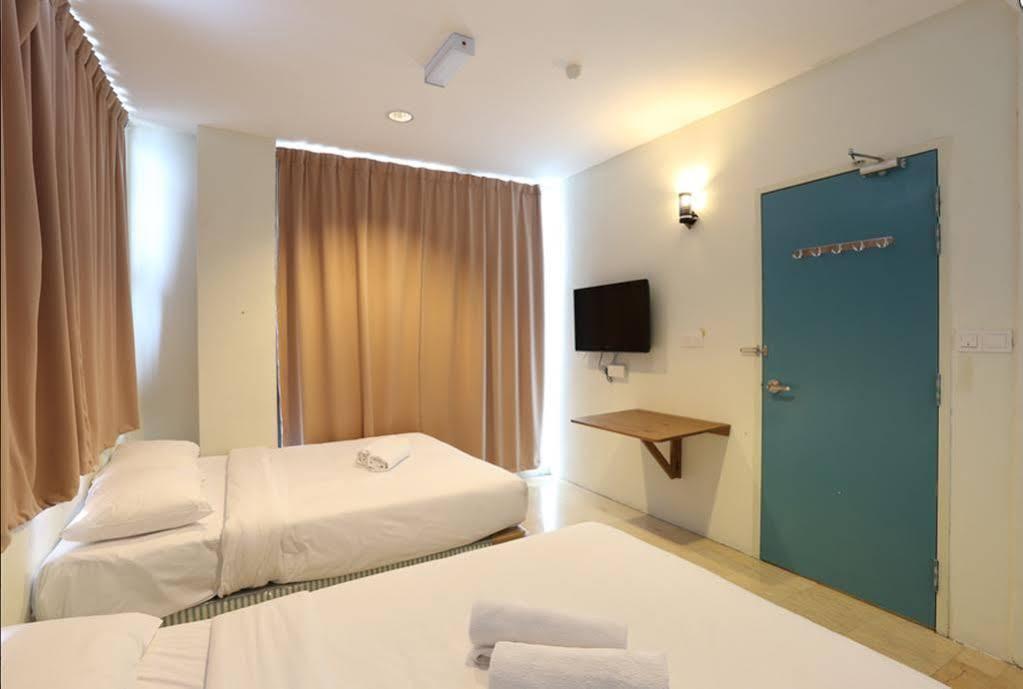 New Town Hotel Usj Sentral Subang Jaya Bagian luar foto